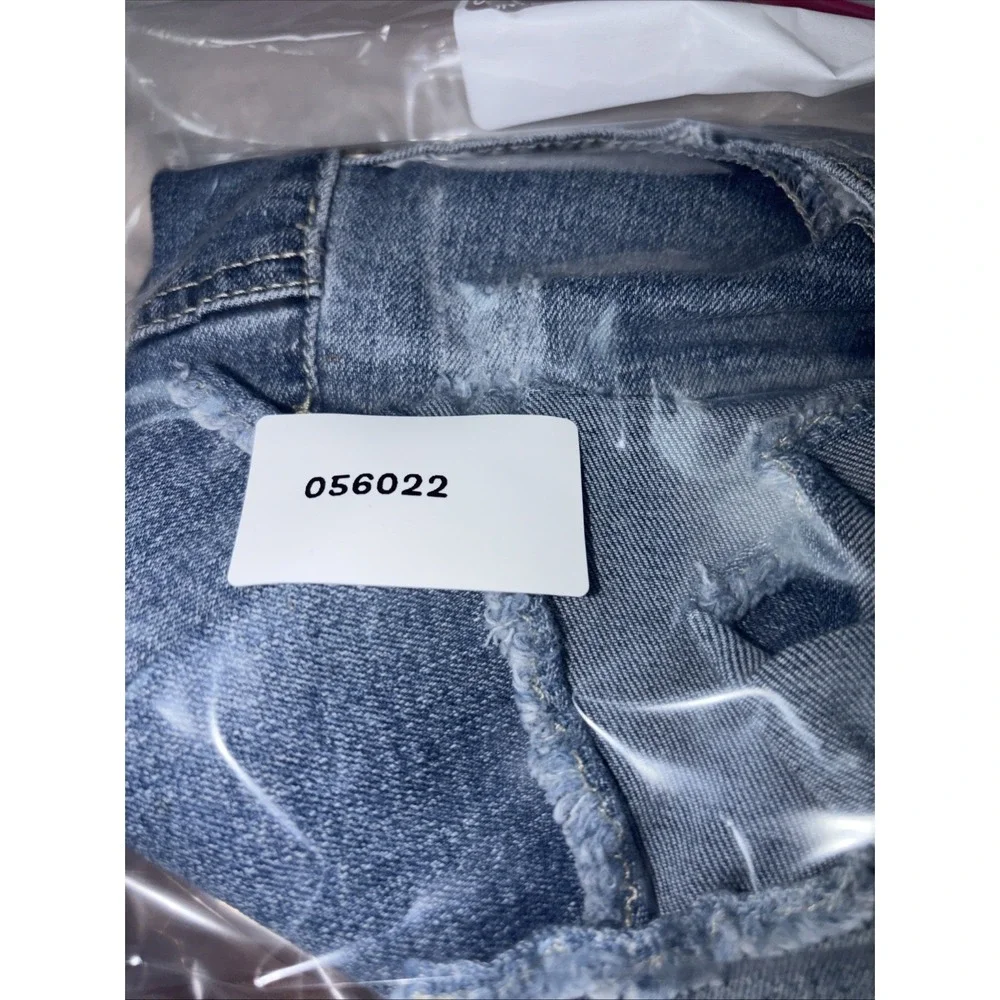 Ci‎ Song Denim Shorts Distressed Pearl embellished 13/31 Y2K style Festival Raw